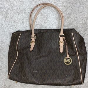 extra large MICHAEL KORS computer bag